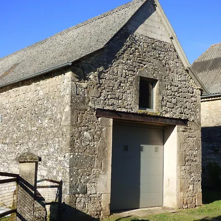 Le Domaine De La Combe D'auribal Frühstückspension Druelle Balsac