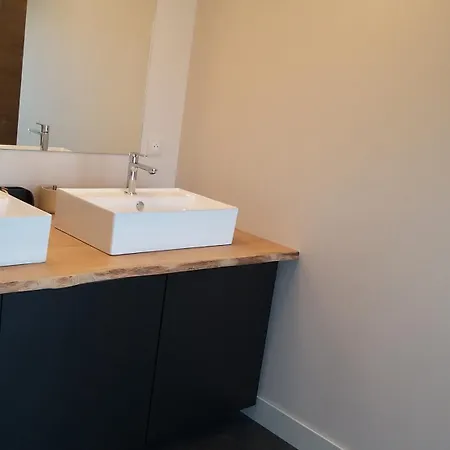 Le Domaine De La Combe D'auribal Bed and Breakfast